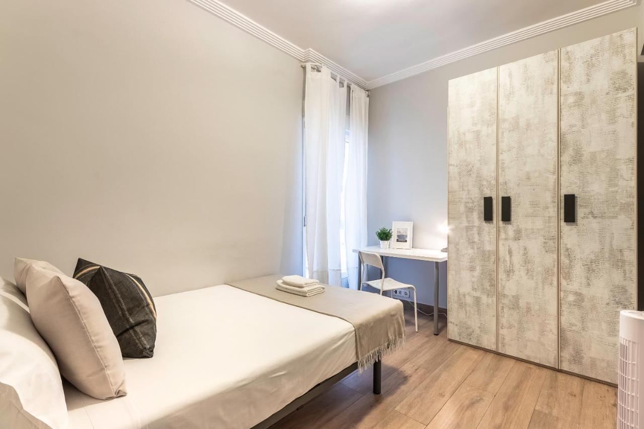 Karola Amplio Apartamento Junto A San Mames Bilbao Exterior photo